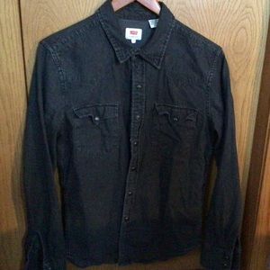 Levi’s long sleeve black denim shirt